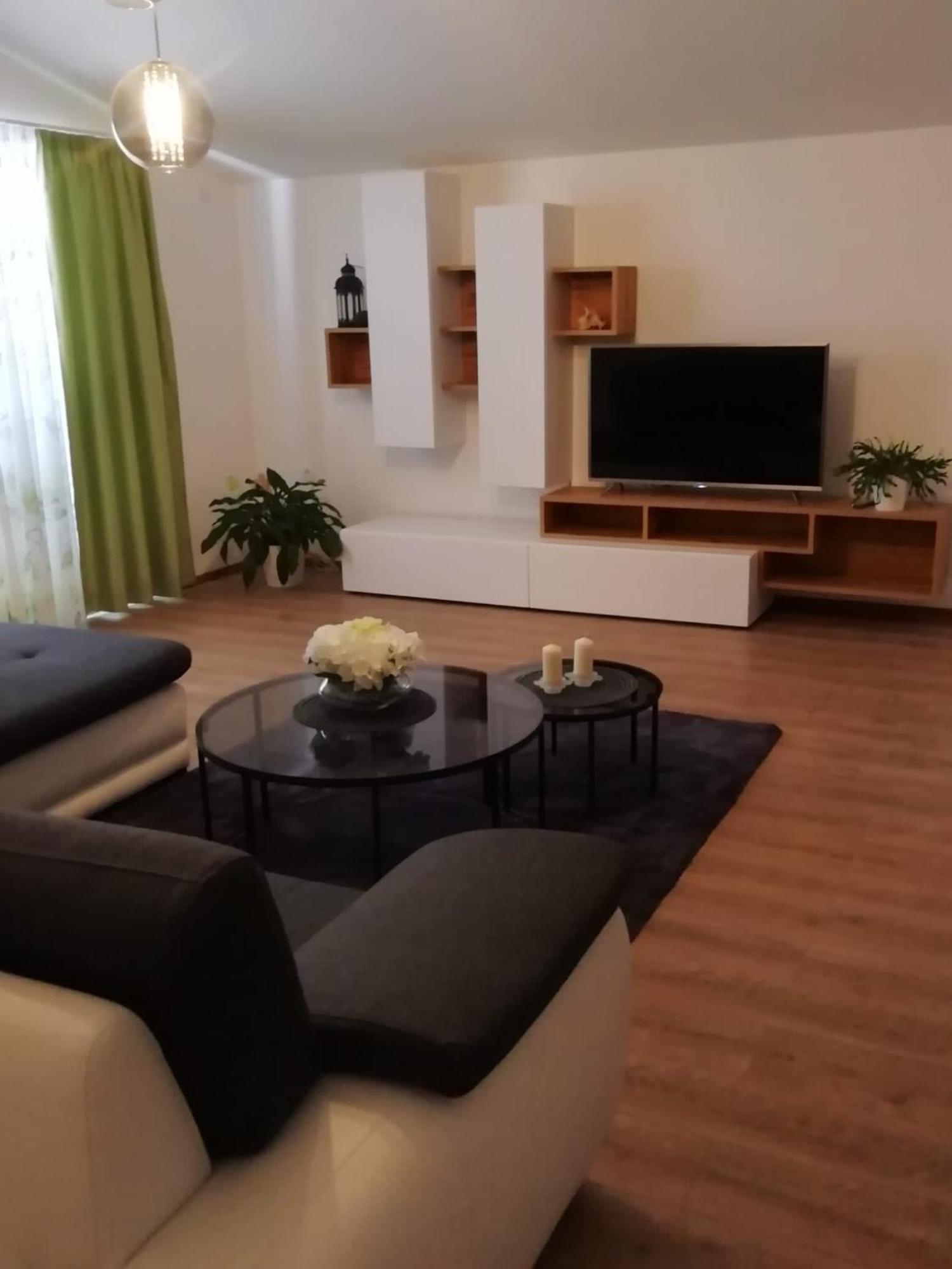 Apartamento Albatros Kaštel Sućurac Exterior foto