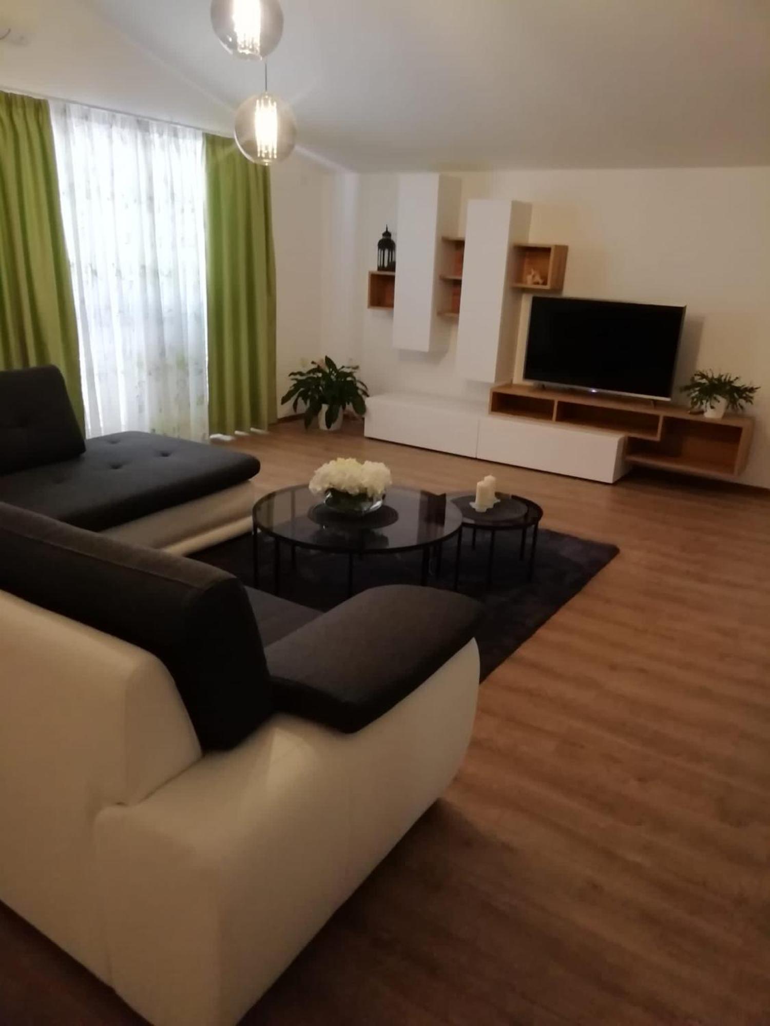 Apartamento Albatros Kaštel Sućurac Exterior foto
